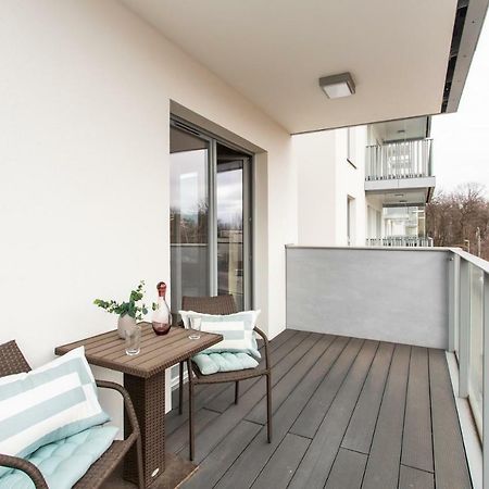 Seaside Beach Przy Plazy - Parking - Praia Apartments - Ergo Polsat Plus Arena Гданск Екстериор снимка