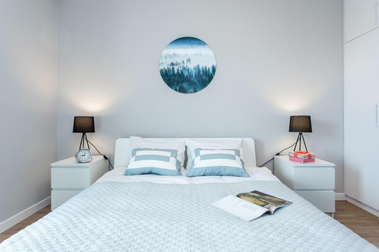 Seaside Beach Przy Plazy - Parking - Praia Apartments - Ergo Polsat Plus Arena Гданск Екстериор снимка