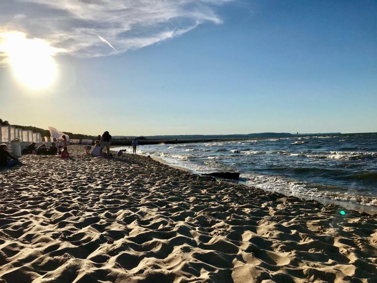 Seaside Beach Przy Plazy - Parking - Praia Apartments - Ergo Polsat Plus Arena Гданск Екстериор снимка